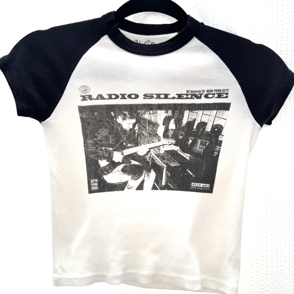 Brandy Melville Radio Silence Raglan Sleeve Crop Top